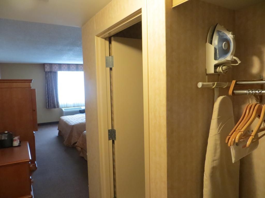 Gateway Hotel Dallas Park Central Kamer foto