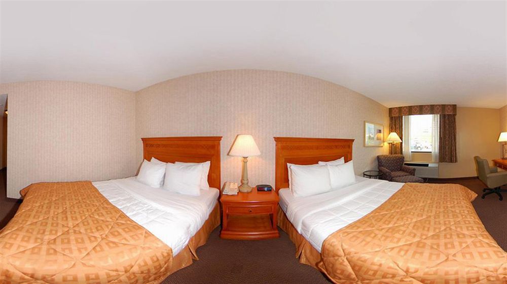 Gateway Hotel Dallas Park Central Buitenkant foto